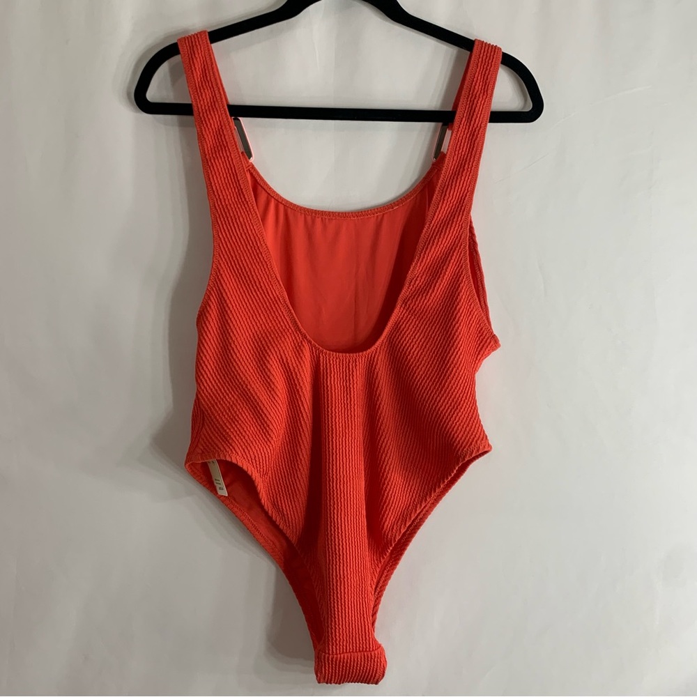 NWT Aerie Crinkle Birthday Scoop Cheekiest One Piece Red Swimsuit, size M & XL - Picture 12 of 12